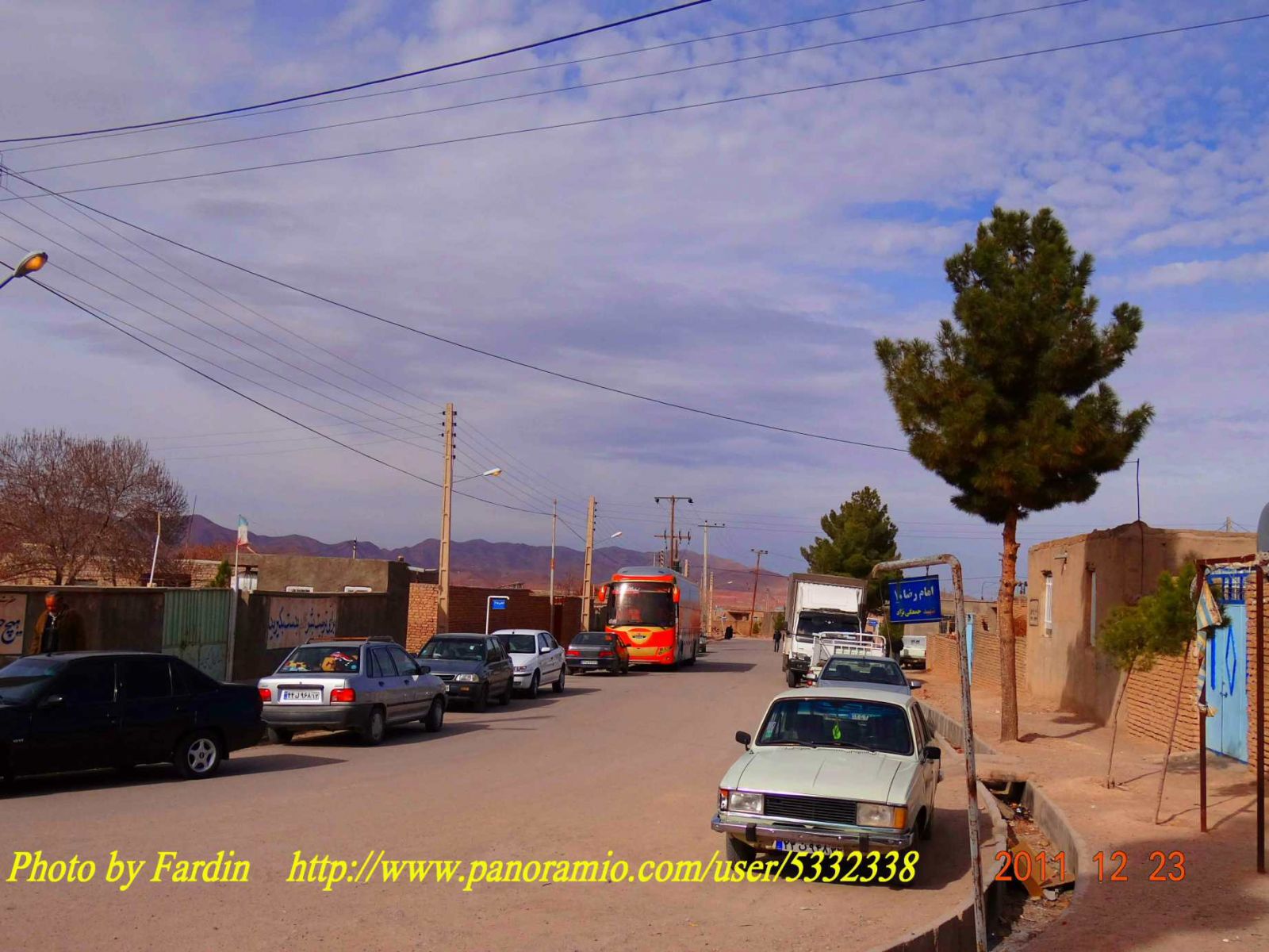 خیابان امام رضا(ع) شهرک قدس 